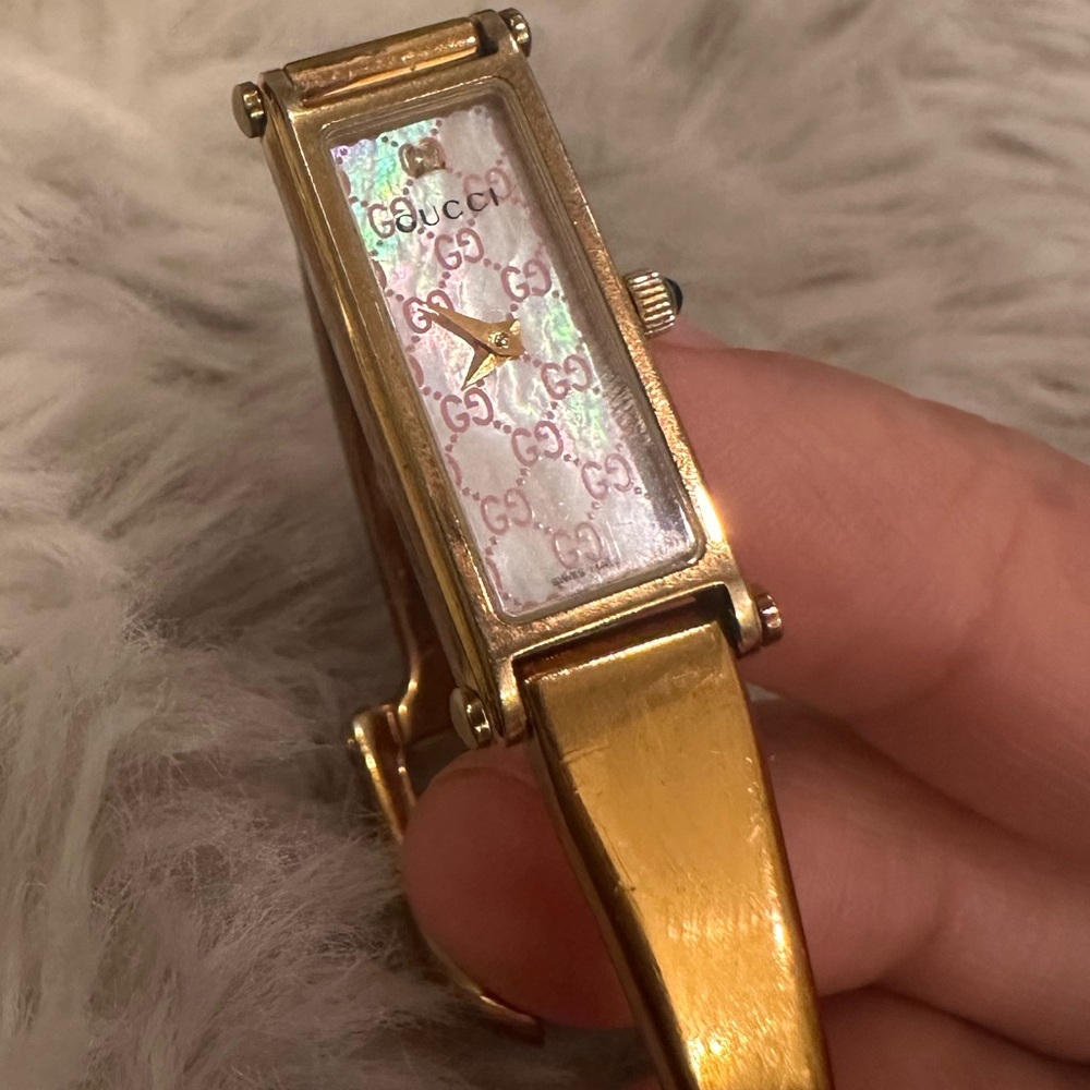 🎀 Pink Gucci Watch Rose Gold vintage designer watch GG watch bracelet watch - Picture 5 of 17